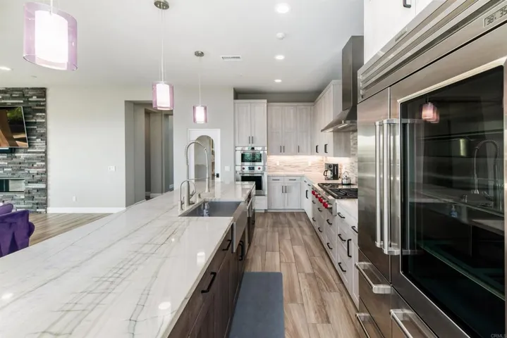6768 Strawberry Place, Carlsbad, California 92011