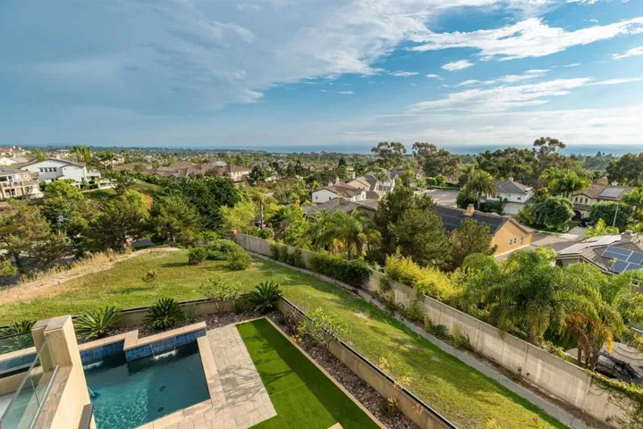 6768 Strawberry Place, Carlsbad, California 92011