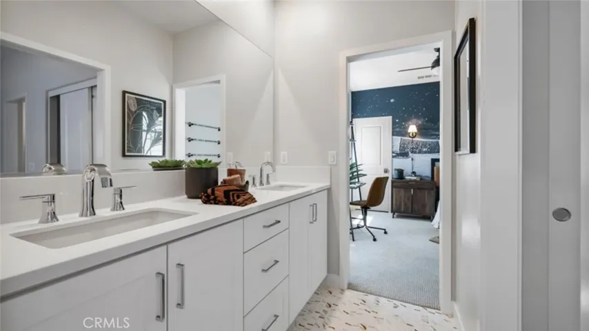 Photos shown are of model only- not actual homesite.