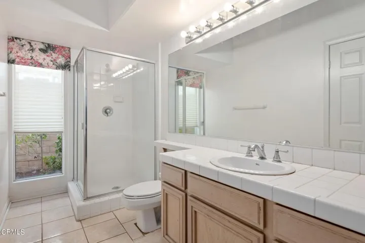 22-web-or-mls-22 - Bathroom 3