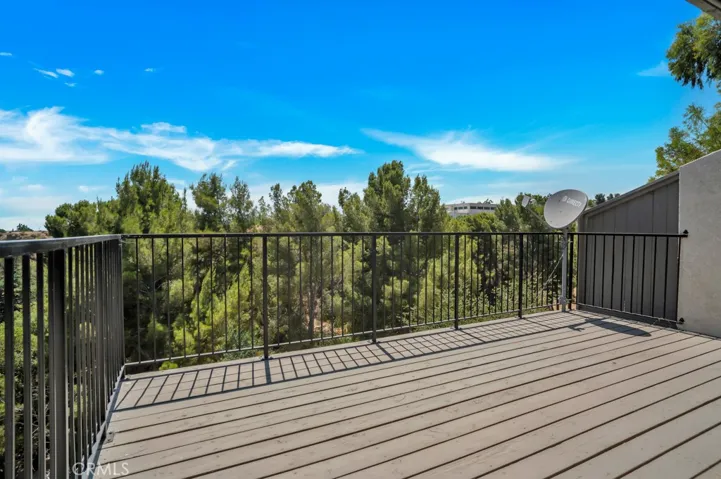 11449 N Tampa Avenue 138, Porter Ranch, California 91326
