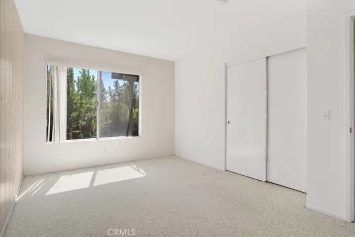 11449 N Tampa Avenue 138, Porter Ranch, California 91326