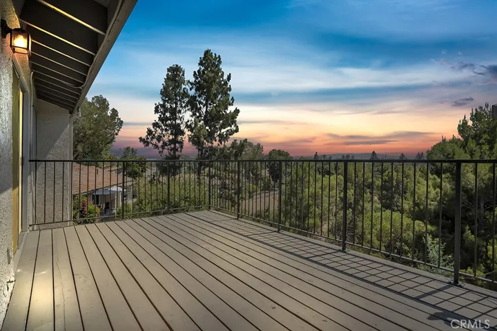 11449 N Tampa Avenue 138, Porter Ranch, California 91326