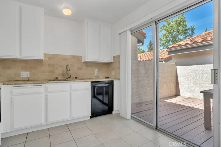 11449 N Tampa Avenue 138, Porter Ranch, California 91326