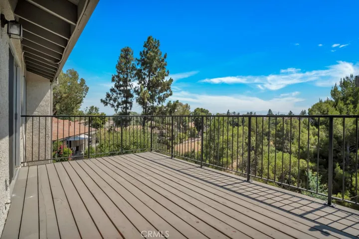 11449 N Tampa Avenue 138, Porter Ranch, California 91326