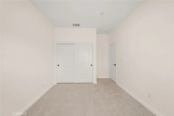 135 N Vicentia Avenue, Corona, California 92882