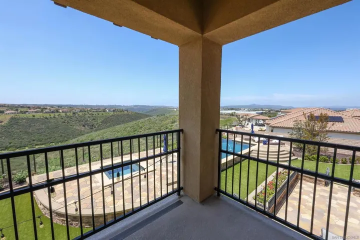 15623 Via Santa Pradera, San Diego, California 92131