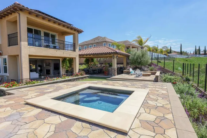 15623 Via Santa Pradera, San Diego, California 92131