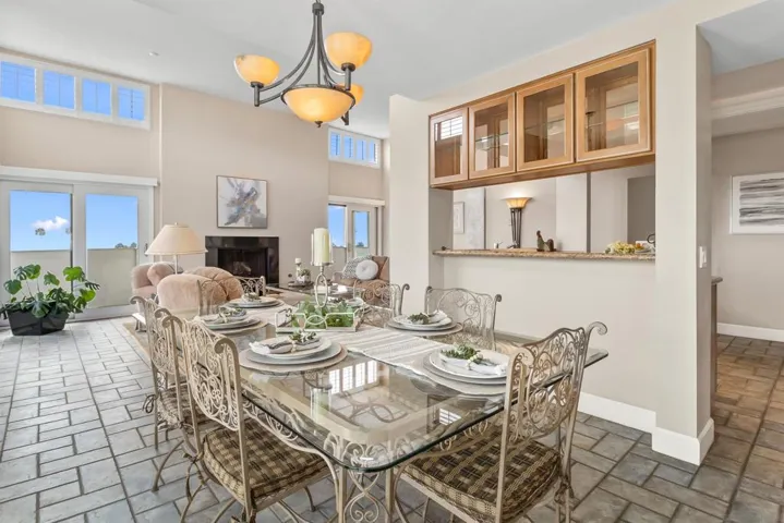 7550 Eads Ave 404, La Jolla, California 92037