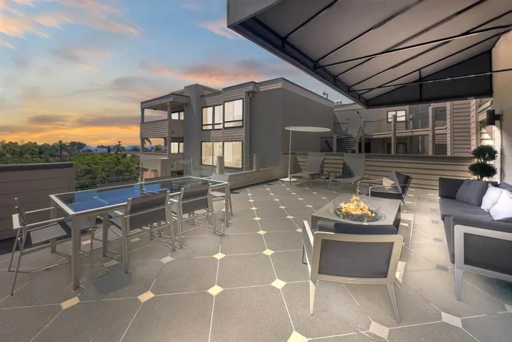 7550 Eads Ave 404, La Jolla, California 92037