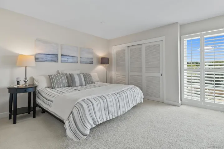 7550 Eads Ave 404, La Jolla, California 92037
