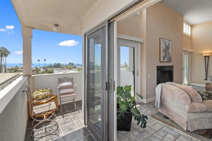 7550 Eads Ave 404, La Jolla, California 92037