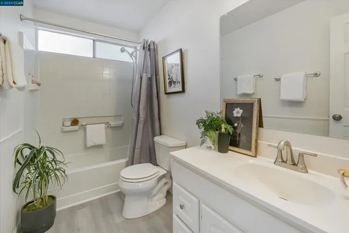 1288 Pine Creek Way A, Concord, California 94520