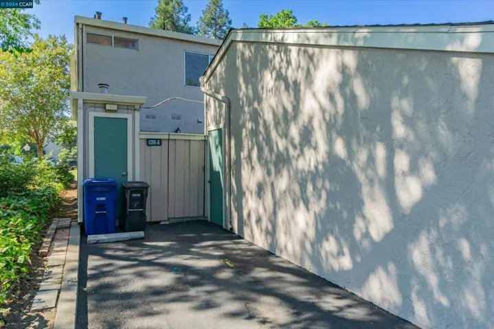 1288 Pine Creek Way A, Concord, California 94520