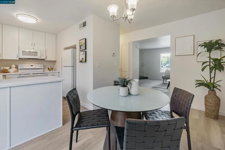 1288 Pine Creek Way A, Concord, California 94520