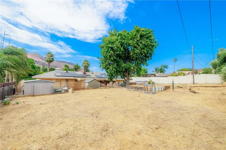 2310 Loveland Drive, Jurupa Valley, California 92509