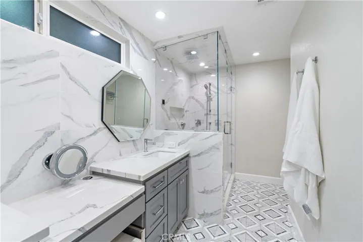 148 Alfred Drive, Claremont, California 91711