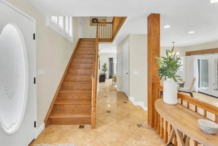 18207 Leaf Circle, Huntington Beach, California 92648
