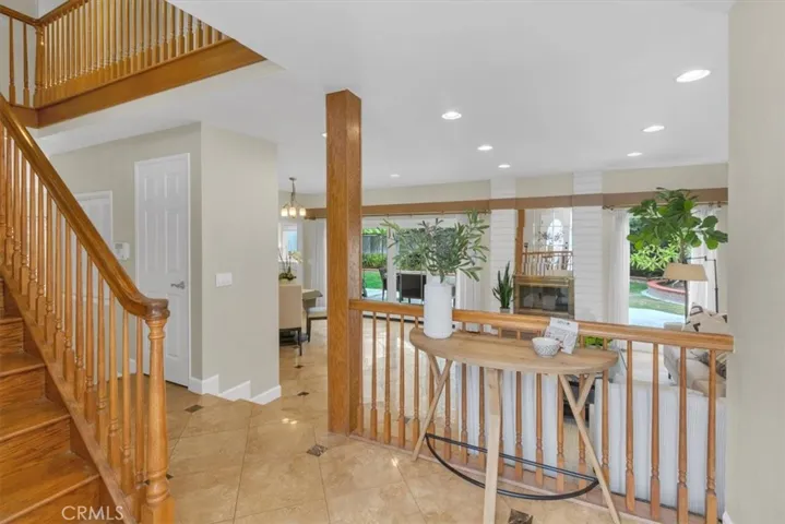 18207 Leaf Circle, Huntington Beach, California 92648