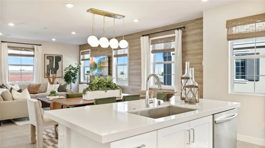 Photos shown are of model only- not actual homesite.