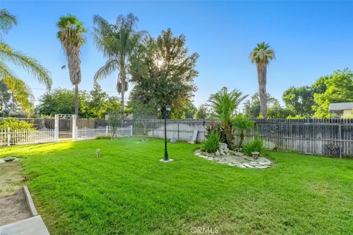 3550 Washington Street, Riverside, California 92504