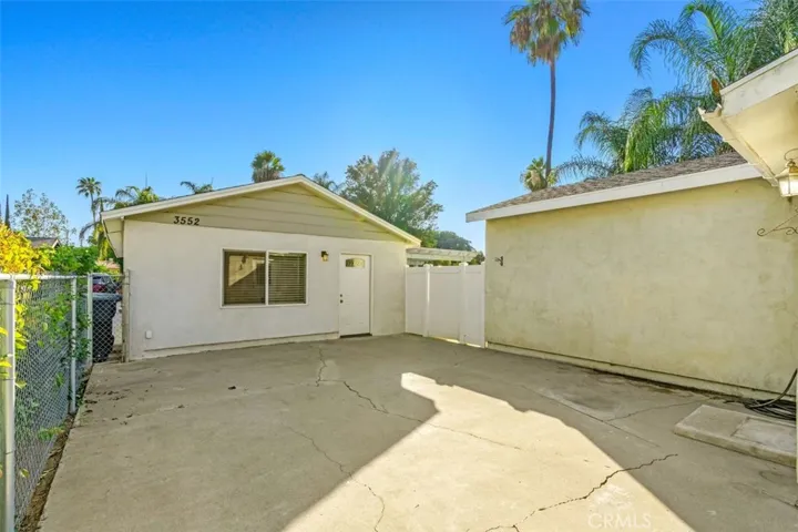 3550 Washington Street, Riverside, California 92504
