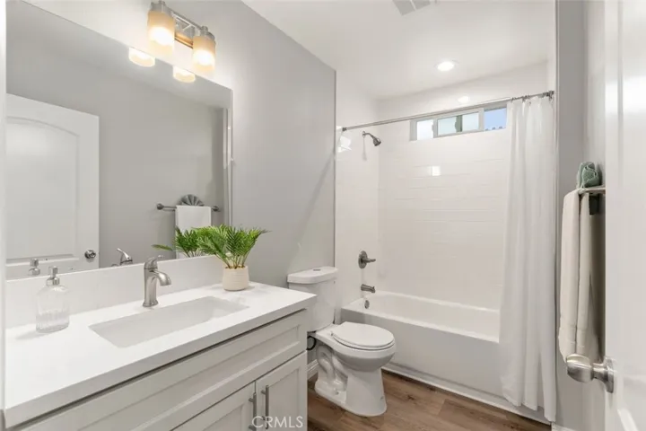 3550 Washington Street, Riverside, California 92504