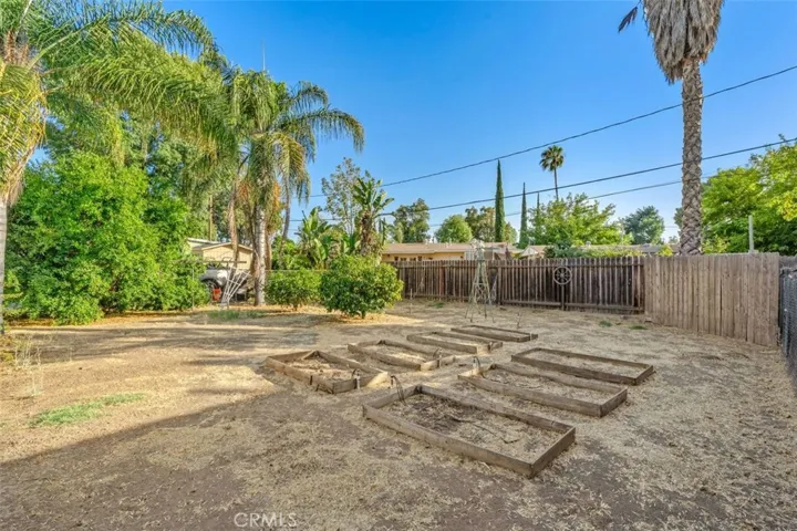 3550 Washington Street, Riverside, California 92504