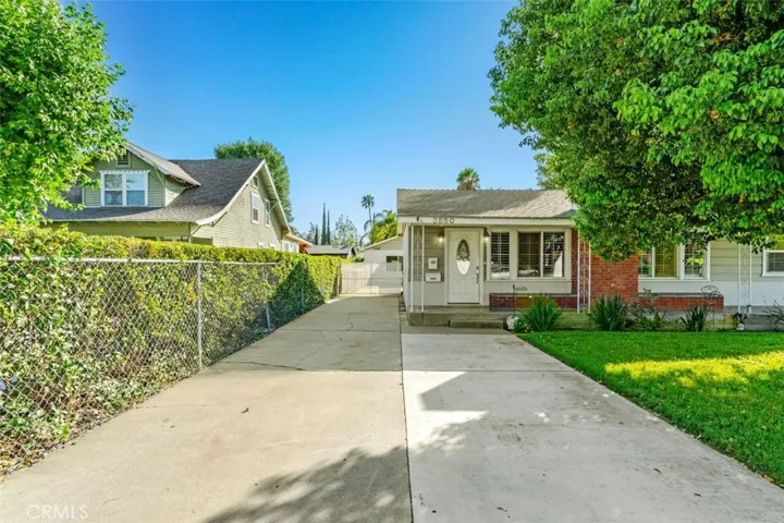 3550 Washington Street, Riverside, California 92504
