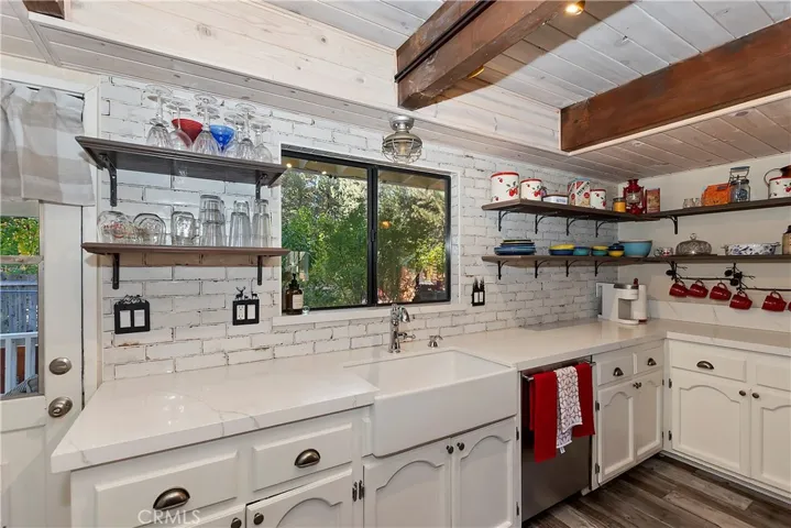 684 Elm St, Big Bear Lake, California 92315