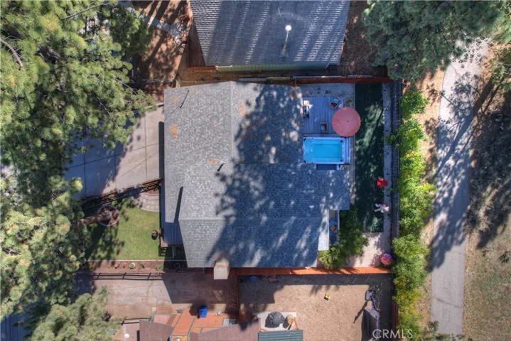 684 Elm St, Big Bear Lake, California 92315