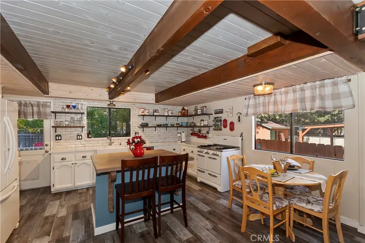 684 Elm St, Big Bear Lake, California 92315