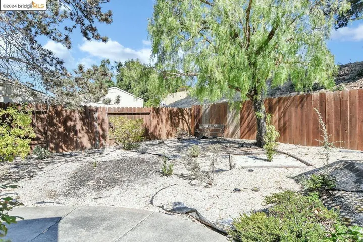 112 Buckley Court, Hercules, California 94547