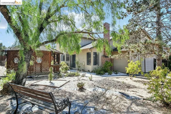 112 Buckley Court, Hercules, California 94547