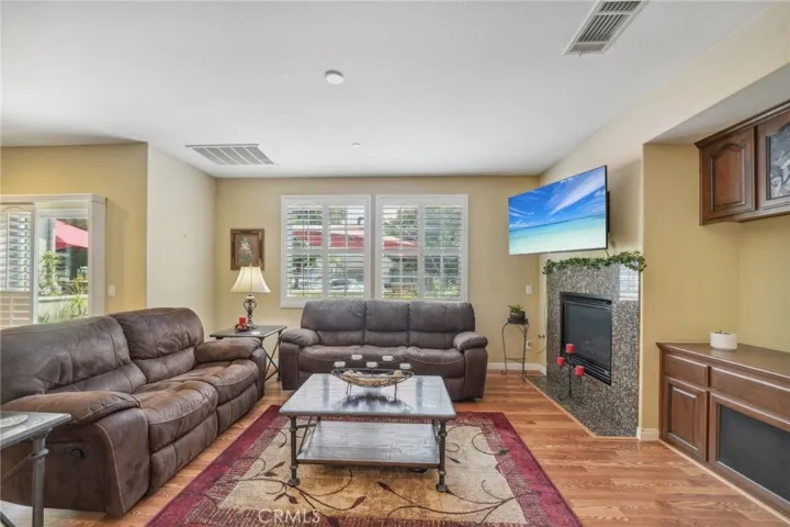 15813 Mcintosh Avenue, Chino, California 91708
