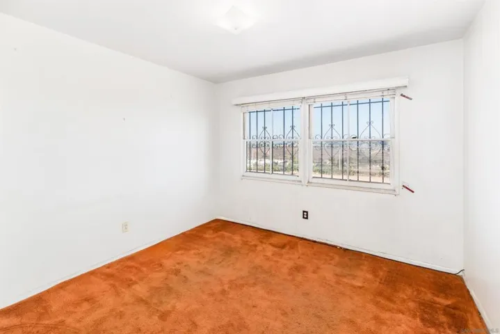 5704 Dream St, San Diego, California 92114