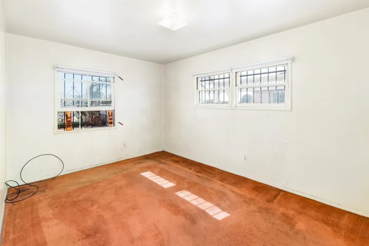 5704 Dream St, San Diego, California 92114