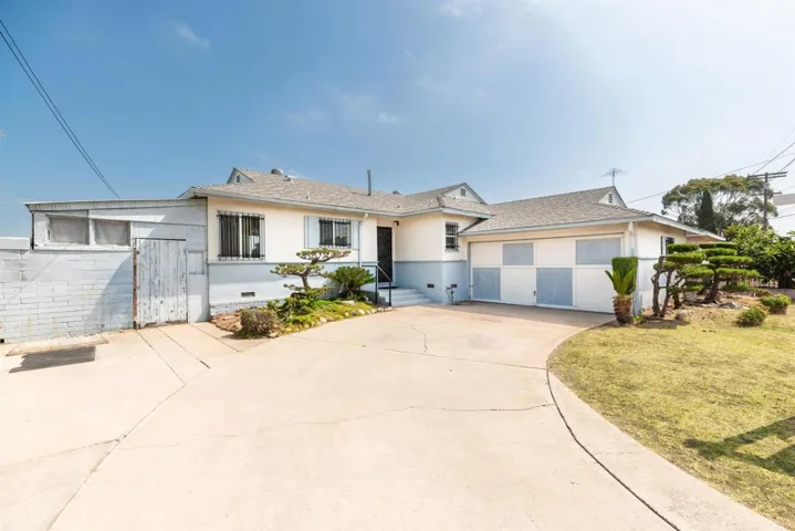 5704 Dream St, San Diego, California 92114