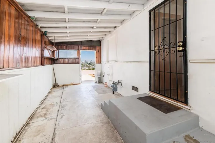5704 Dream St, San Diego, California 92114