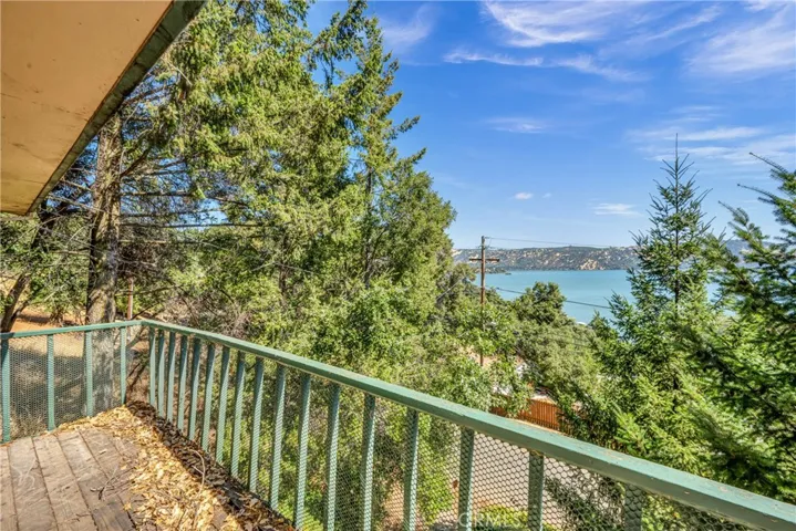 3095 S Lake Drive, Kelseyville, California 95451