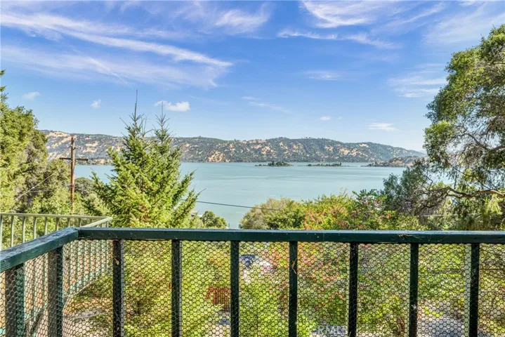 3095 S Lake Drive, Kelseyville, California 95451