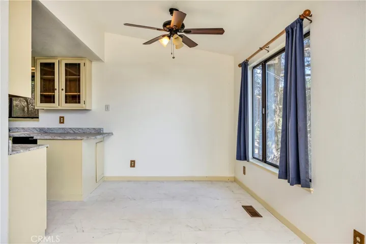 3095 S Lake Drive, Kelseyville, California 95451