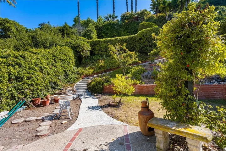 3719 Vigilance Drive, Rancho Palos Verdes, California 90275