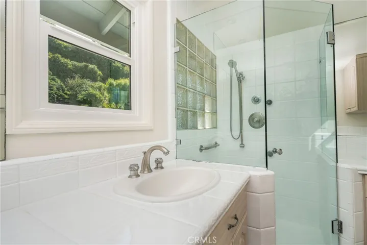 3719 Vigilance Drive, Rancho Palos Verdes, California 90275