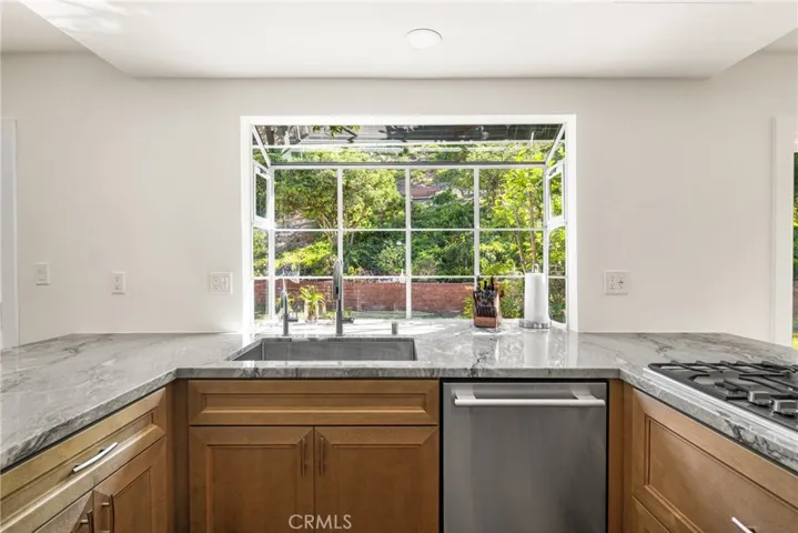 3719 Vigilance Drive, Rancho Palos Verdes, California 90275