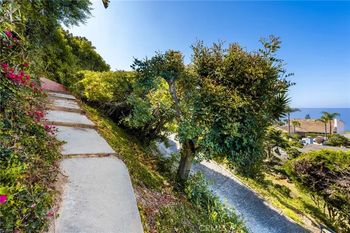 3719 Vigilance Drive, Rancho Palos Verdes, California 90275