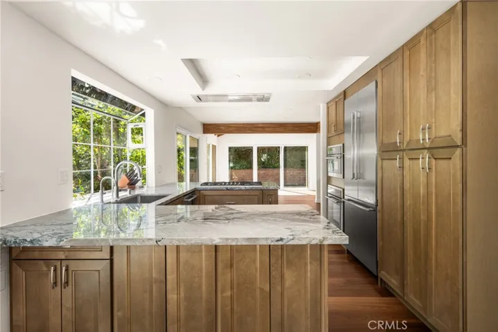 3719 Vigilance Drive, Rancho Palos Verdes, California 90275