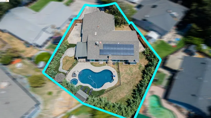 9219 Neville Way, Stockton, California 95209