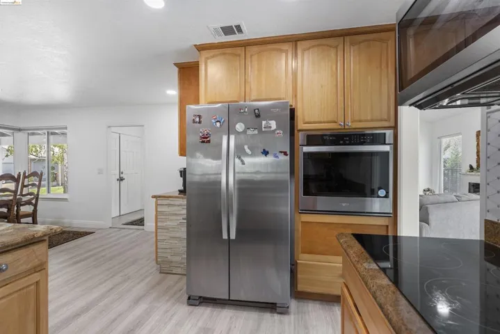 9219 Neville Way, Stockton, California 95209