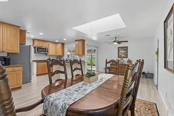 9219 Neville Way, Stockton, California 95209